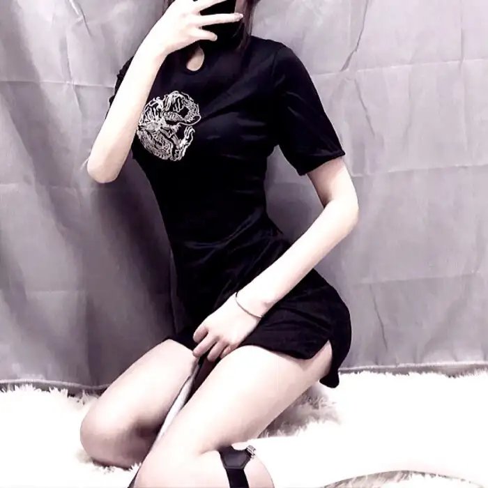 罗斯威尔第四季
